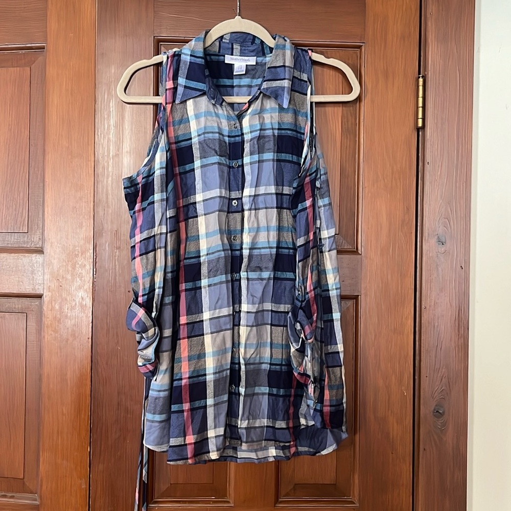 Maternity flannel dress shirt Size M